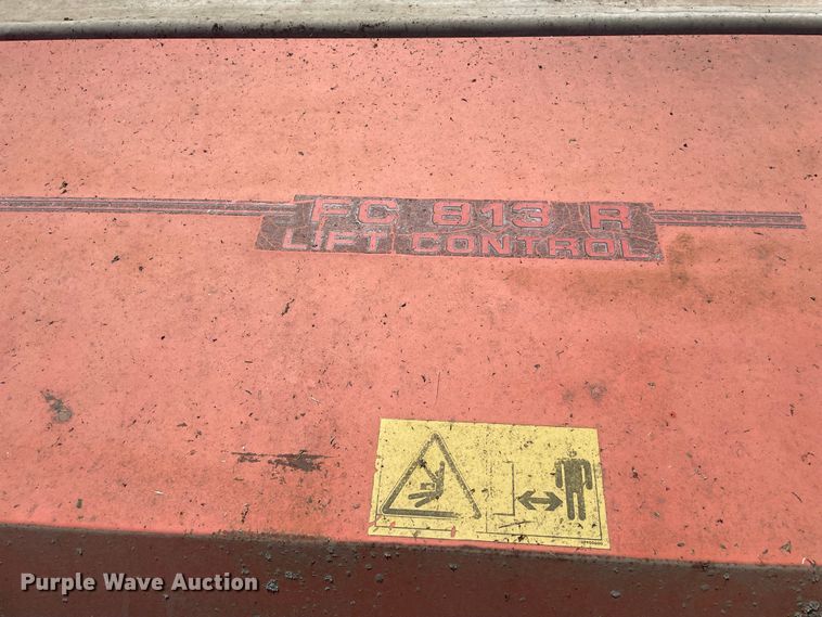 image for item IF9255 Kuhn FC813R  triple windrower