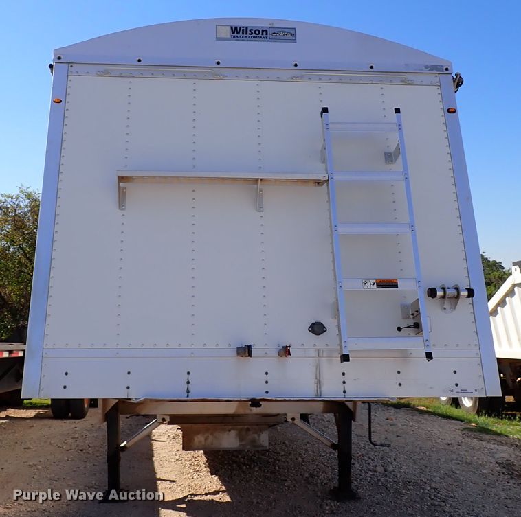 image for item IN9695 2014 Wilson  grain trailer