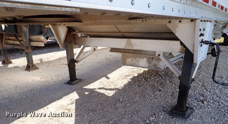 image for item IN9695 2014 Wilson  grain trailer