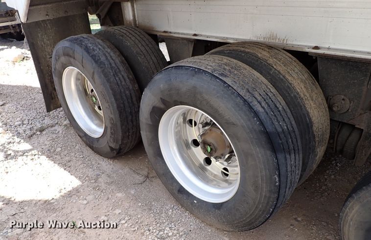 image for item IN9696 2013 Travis S96  end dump trailer