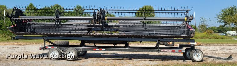 image for item IQ9246 2009 Case IH 2162  draper head