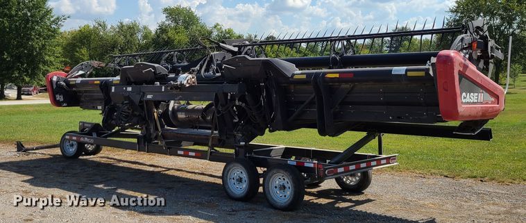 image for item IQ9246 2009 Case IH 2162  draper head