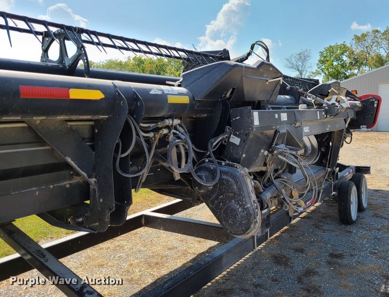 image for item IQ9246 2009 Case IH 2162  draper head