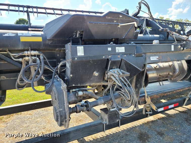 image for item IQ9246 2009 Case IH 2162  draper head