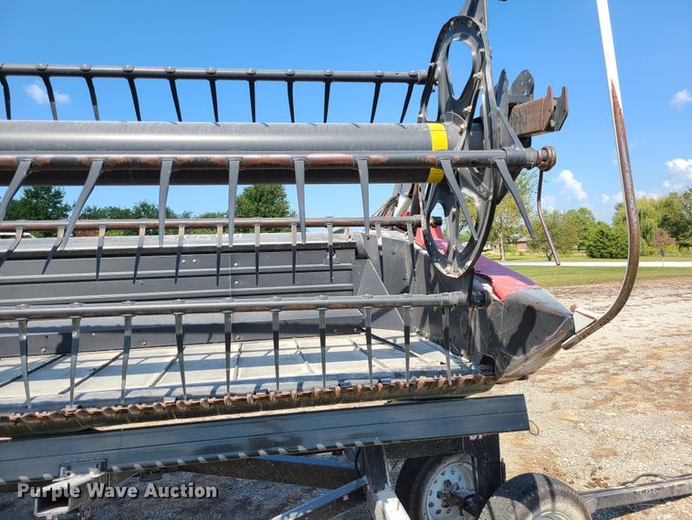 image for item IQ9246 2009 Case IH 2162  draper head