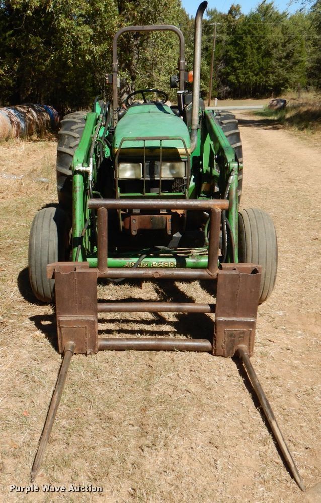 image for item IR9153 1996 John Deere 5400  tractor