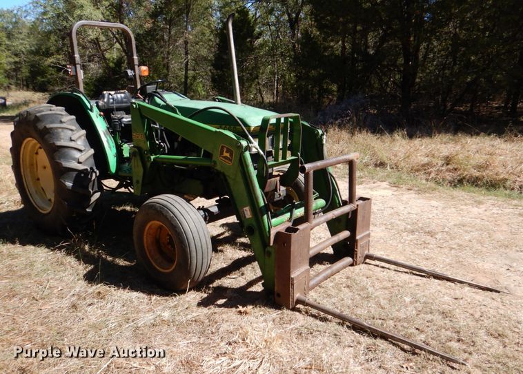 image for item IR9153 1996 John Deere 5400  tractor