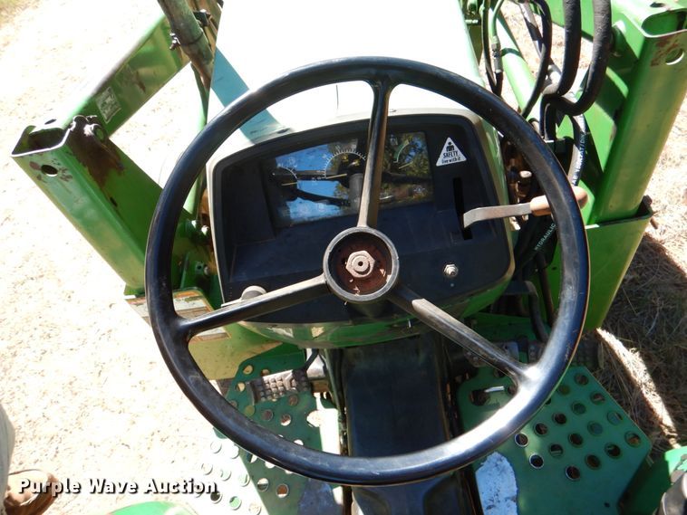 image for item IR9153 1996 John Deere 5400  tractor