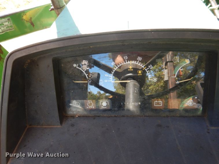 image for item IR9153 1996 John Deere 5400  tractor