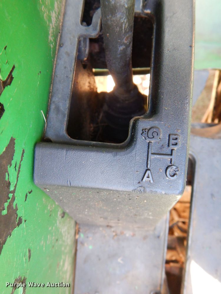 image for item IR9153 1996 John Deere 5400  tractor