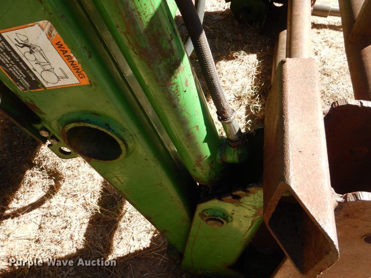 image for item IR9153 1996 John Deere 5400  tractor