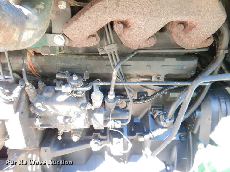 image for item IR9153 1996 John Deere 5400  tractor