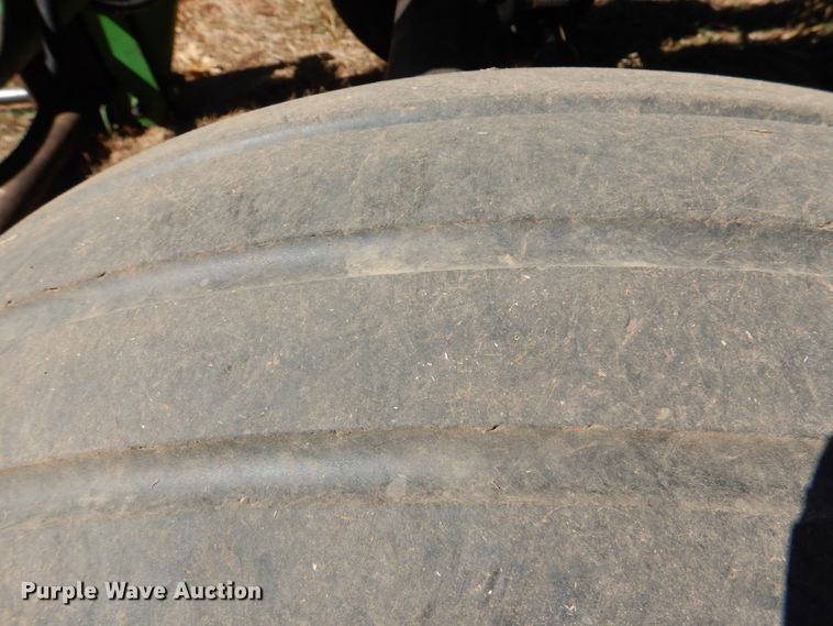 image for item IR9153 1996 John Deere 5400  tractor