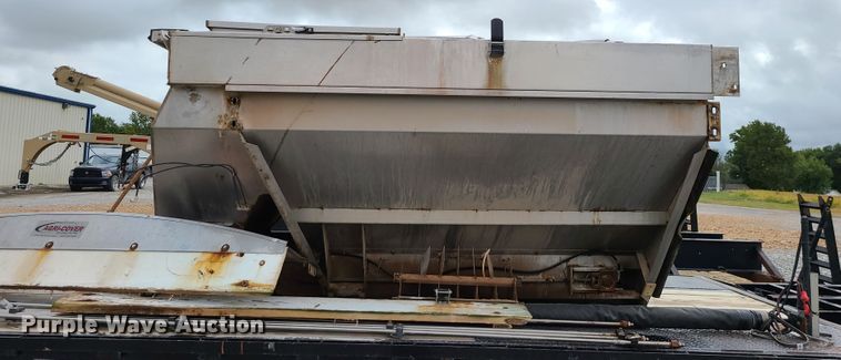 image for item JG9334 New Leader L4000G4  spreader bed