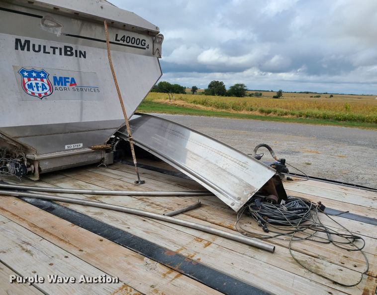 image for item JG9334 New Leader L4000G4  spreader bed