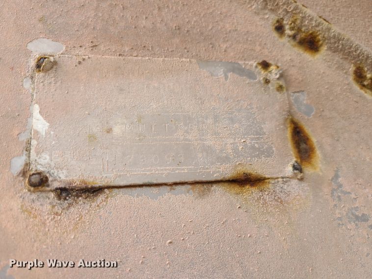 image for item JG9334 New Leader L4000G4  spreader bed