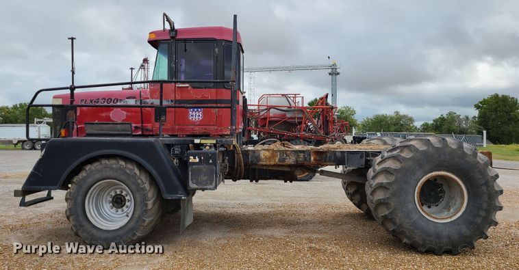image for item JG9335 Case IH Titan SPX4300  applicator cab and chassis