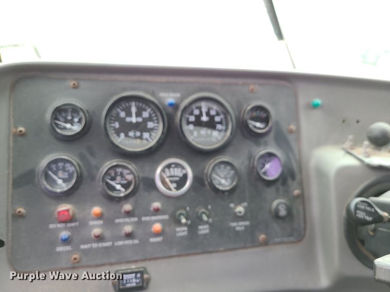 image for item JG9335 Case IH Titan SPX4300  applicator cab and chassis