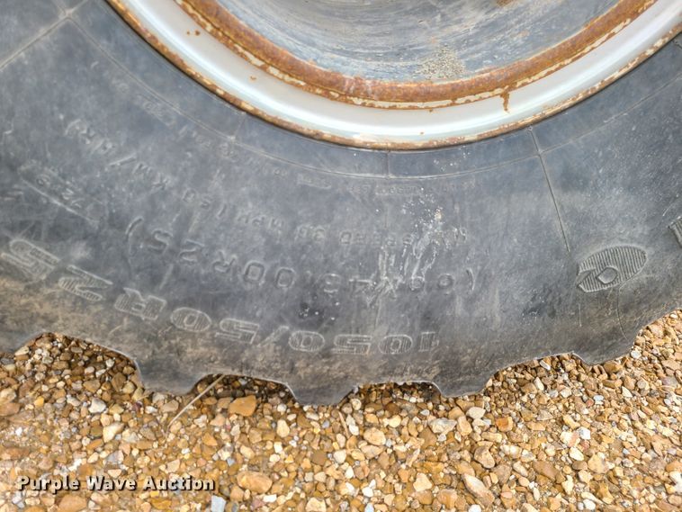 image for item JG9335 Case IH Titan SPX4300  applicator cab and chassis