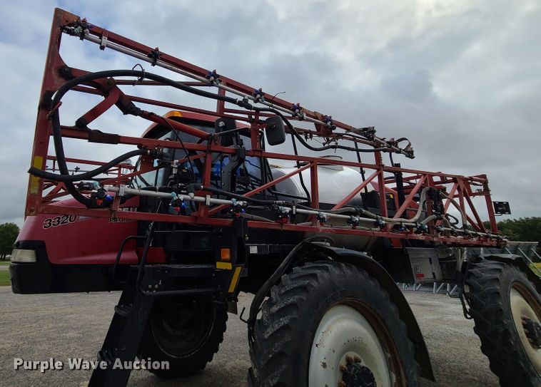 image for item JG9336 2008 Case IH Patriot SPX3320  sprayer