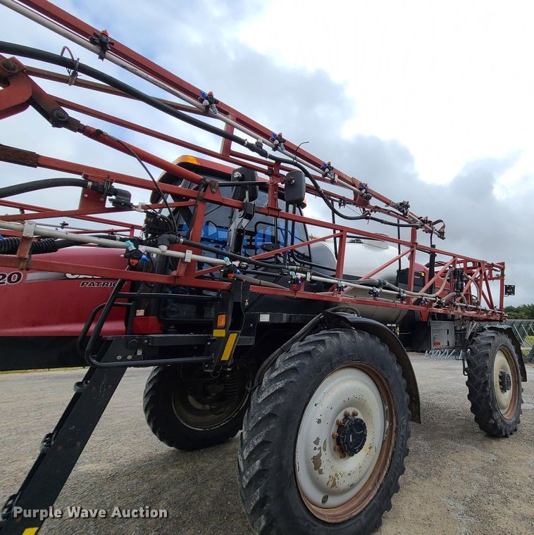 image for item JG9336 2008 Case IH Patriot SPX3320  sprayer