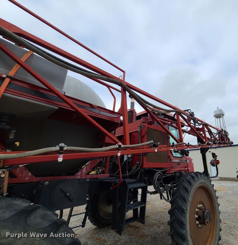 image for item JG9337 2008 Case IH Patriot SPX3185  sprayer