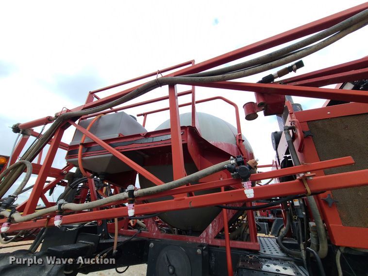 image for item JG9337 2008 Case IH Patriot SPX3185  sprayer