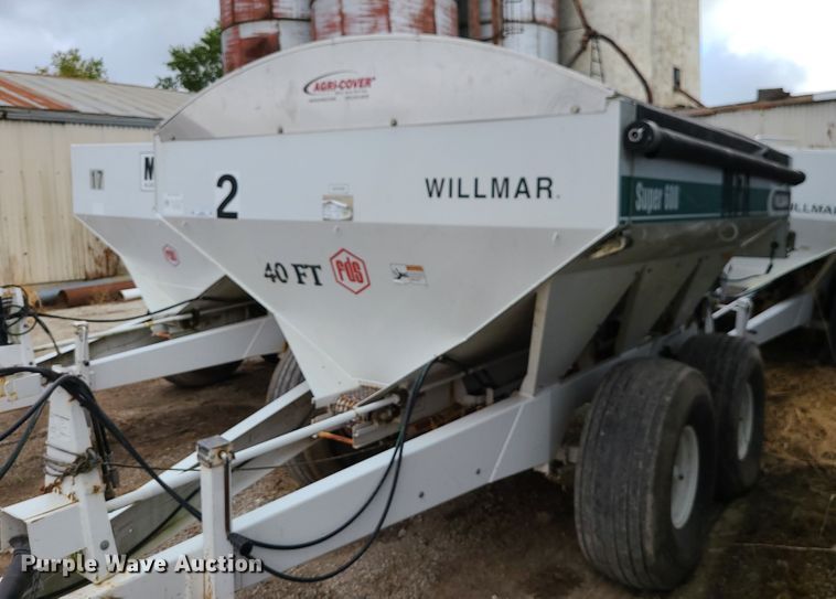 image for item JG9344 Willmar Super 600  spreader