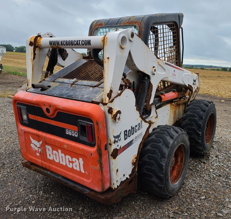 image for item JG9347 2012 Bobcat S650  skid steer loader