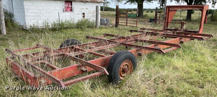 image for item JQ9518 Hay bale trailer