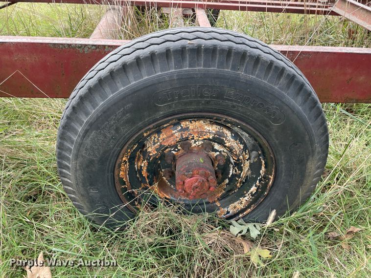 image for item JQ9518 Hay bale trailer