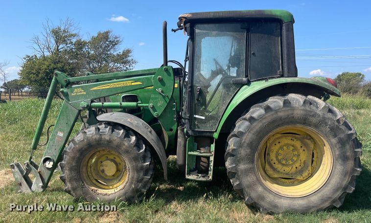 image for item JQ9528 2011 John Deere 6430  tractor