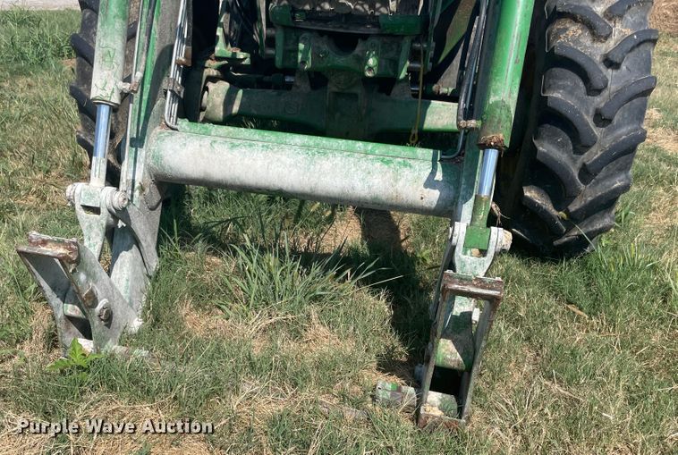 image for item JQ9528 2011 John Deere 6430  tractor