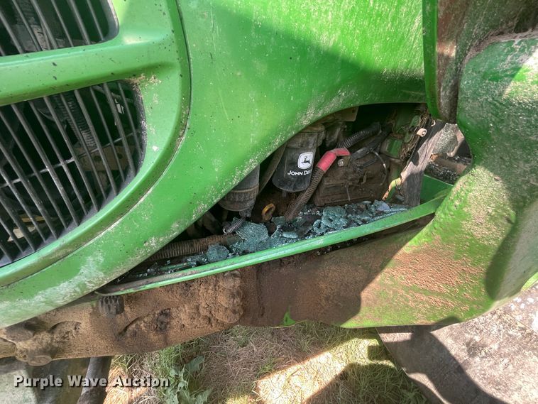 image for item JQ9528 2011 John Deere 6430  tractor