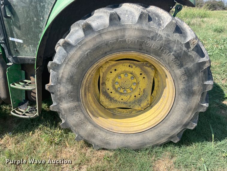 image for item JQ9528 2011 John Deere 6430  tractor