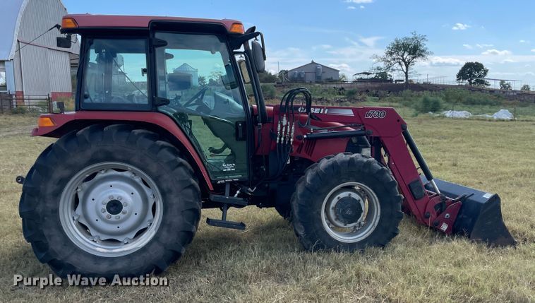 image for item JQ9570 2008 Case IH Farmall 105U  MFWD tractor