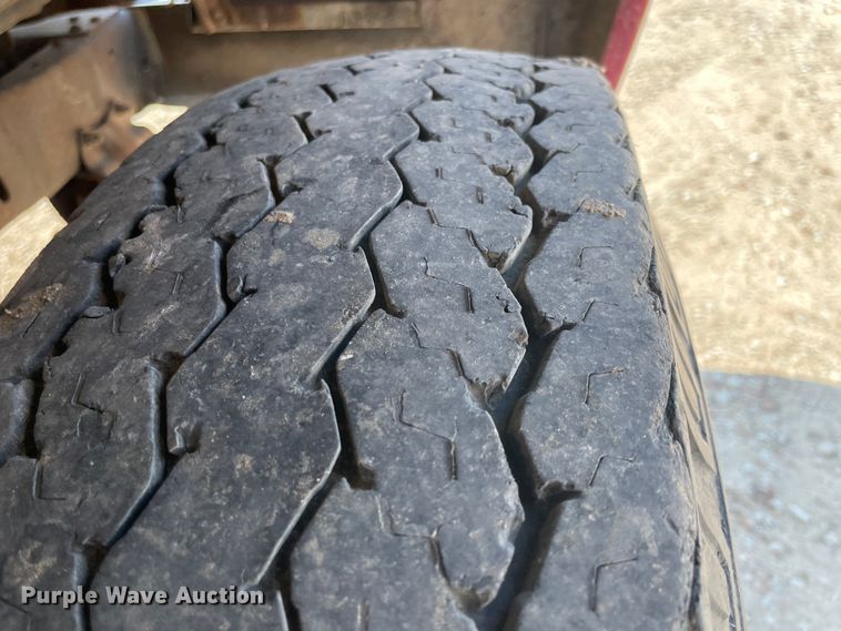 image for item JQ9571 1970 Ford F600  grain truck