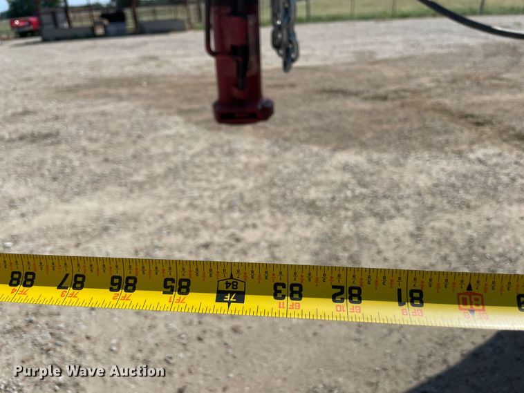 image for item JQ9572 2014 Kodiak Travel  livestock trailer