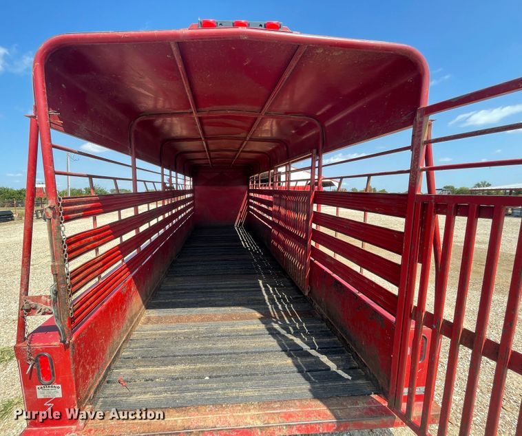 image for item JQ9572 2014 Kodiak Travel  livestock trailer