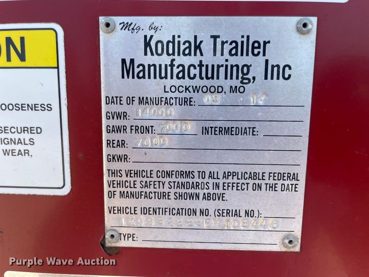 image for item JQ9572 2014 Kodiak Travel  livestock trailer