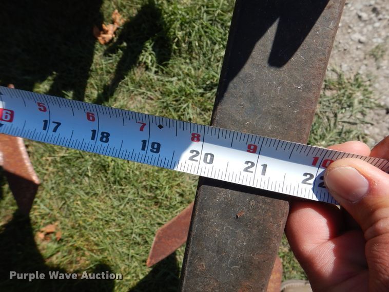 image for item KA9398 Hiniker 3300  field cultivator