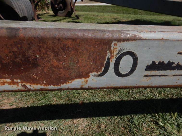 image for item KA9398 Hiniker 3300  field cultivator