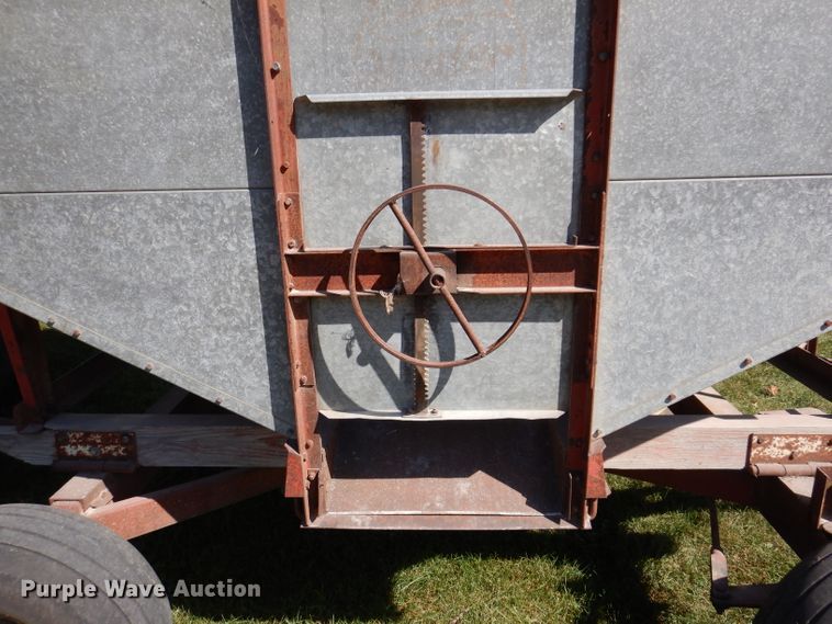 image for item KA9399 (2) Heider gravity wagons