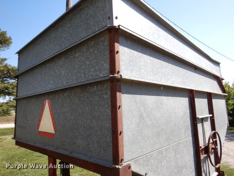 image for item KA9399 (2) Heider gravity wagons