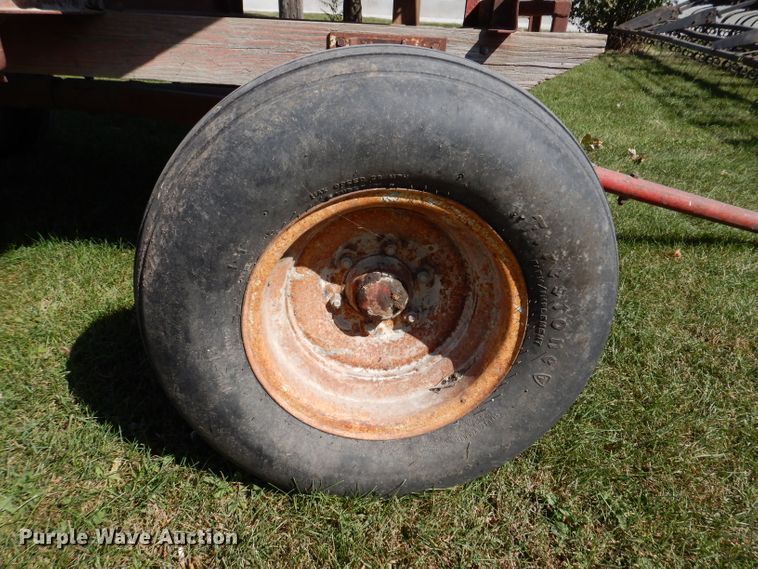 image for item KA9399 (2) Heider gravity wagons