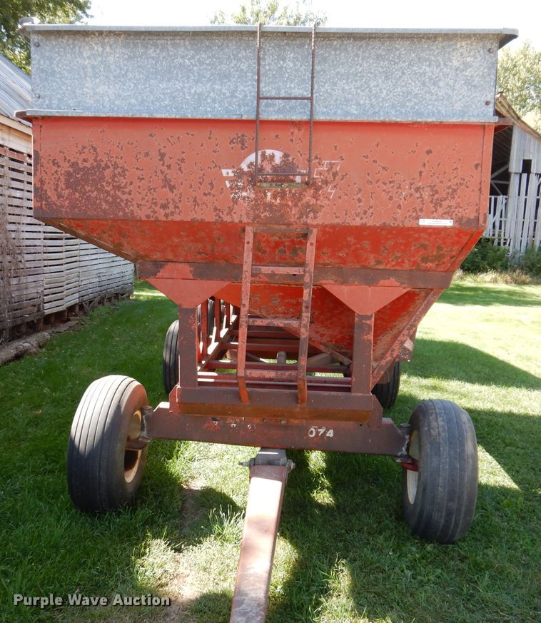 image for item KA9400 (2) Flow EZ 300 gravity wagons