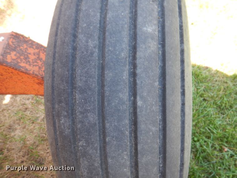 image for item KA9400 (2) Flow EZ 300 gravity wagons