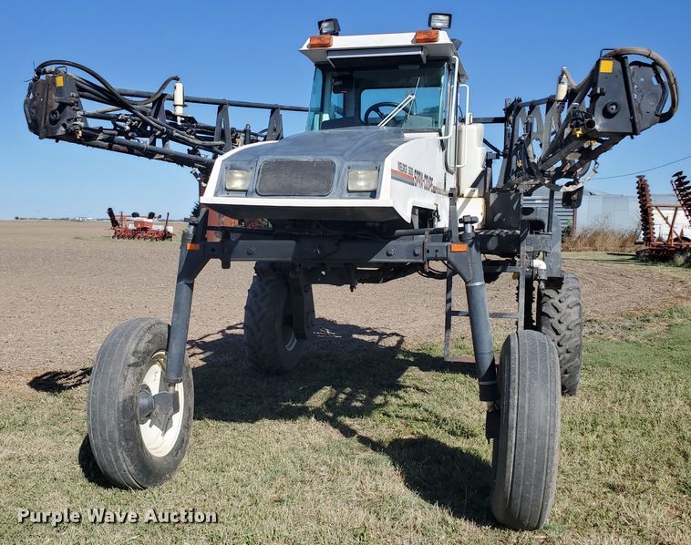 image for item KC9587 Melroe 3630 Spra-Coupe  sprayer