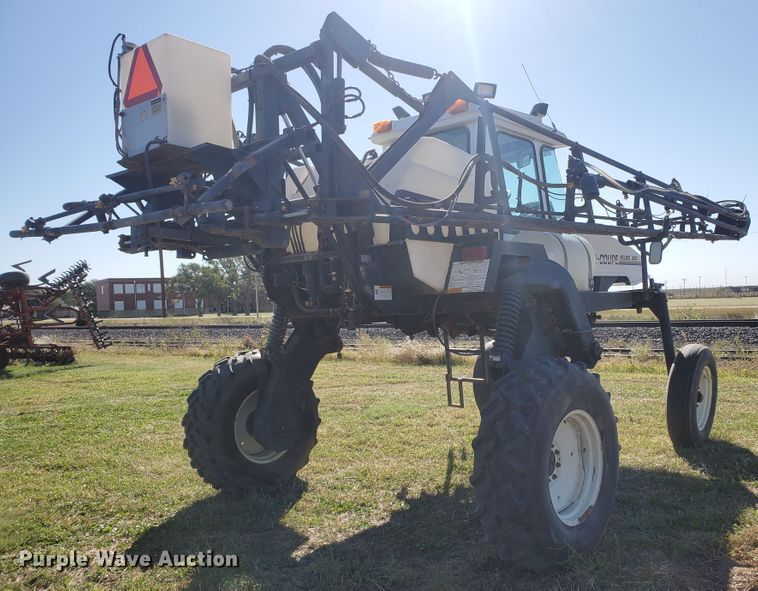 image for item KC9587 Melroe 3630 Spra-Coupe  sprayer