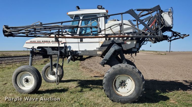 image for item KC9587 Melroe 3630 Spra-Coupe  sprayer